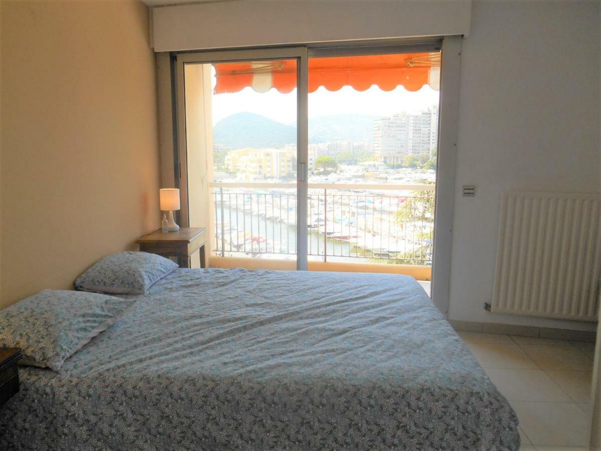 Appartement Le France - Vacances Cote D'Azur Mandelieu Dış mekan fotoğraf